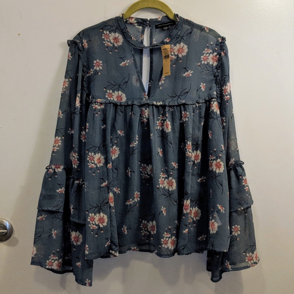 NWT Boho American Eagle bell sleeve blouse & tank